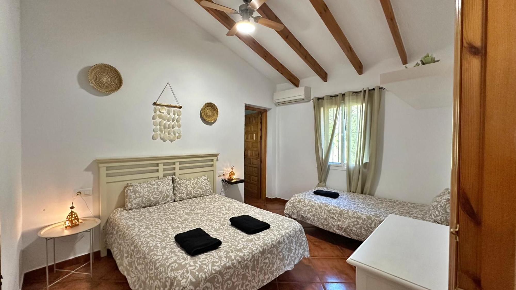 Villa Barbara Piscina Vallada Con Barbacoa By Andaraholidays Μάλαγα Εξωτερικό φωτογραφία